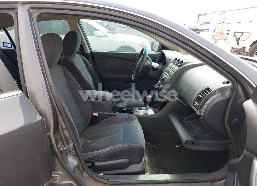 Photo 5 of 2010 Nissan Altima 2.5 S (VIN 1N4AL2AP3AN515944)