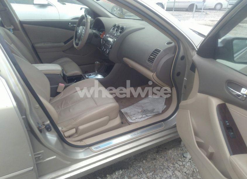 Photo 5 of 2010 Nissan Altima 2.5 S (VIN 1N4AL2AP3AN517726)