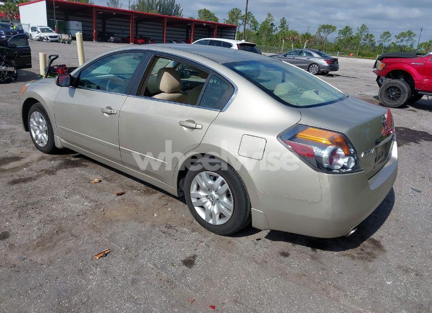 Photo 3 of 2010 Nissan Altima 2.5 S (VIN 1N4AL2AP3AN528824)