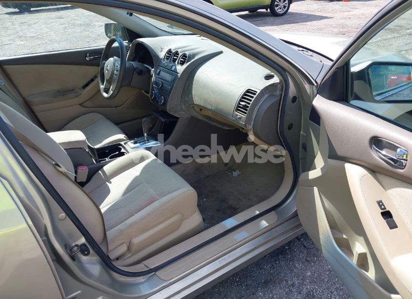 Photo 5 of 2010 Nissan Altima 2.5 S (VIN 1N4AL2AP3AN528824)