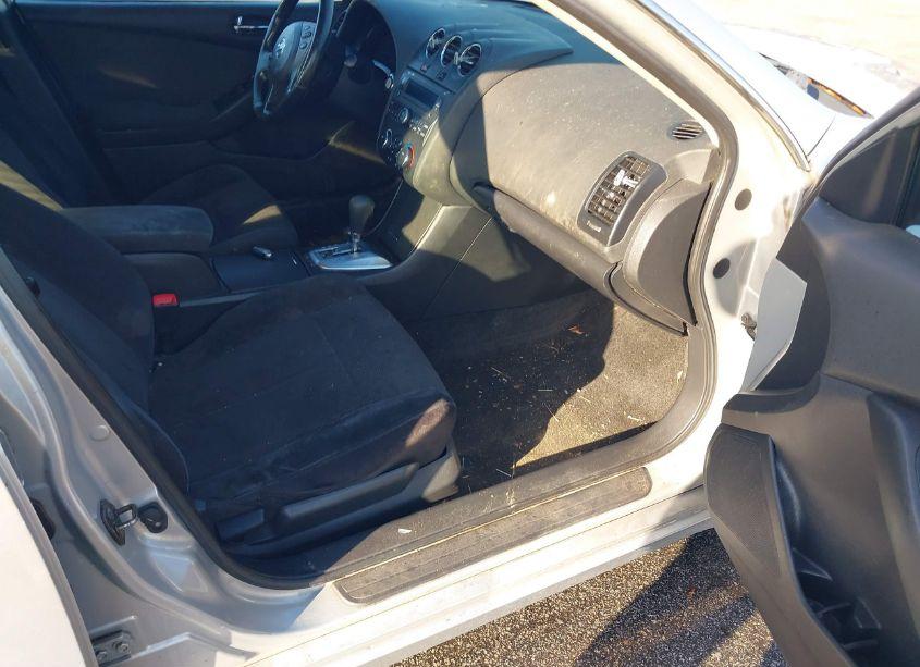 Photo 5 of 2010 Nissan Altima 2.5 S (VIN 1N4AL2AP3AN540942)