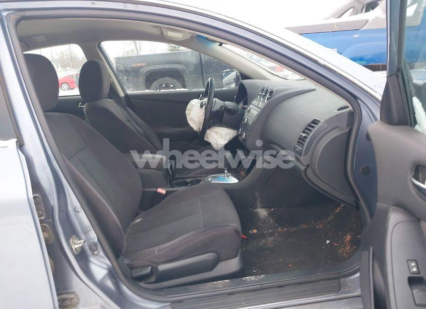 Photo 5 of 2011 Nissan Altima 2.5 S (VIN 1N4AL2AP3BC169570)