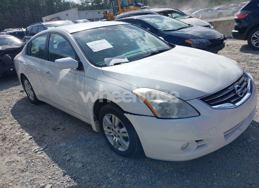 2011 Nissan Altima 2.5 S (VIN 1N4AL2AP3BC172128) main photo