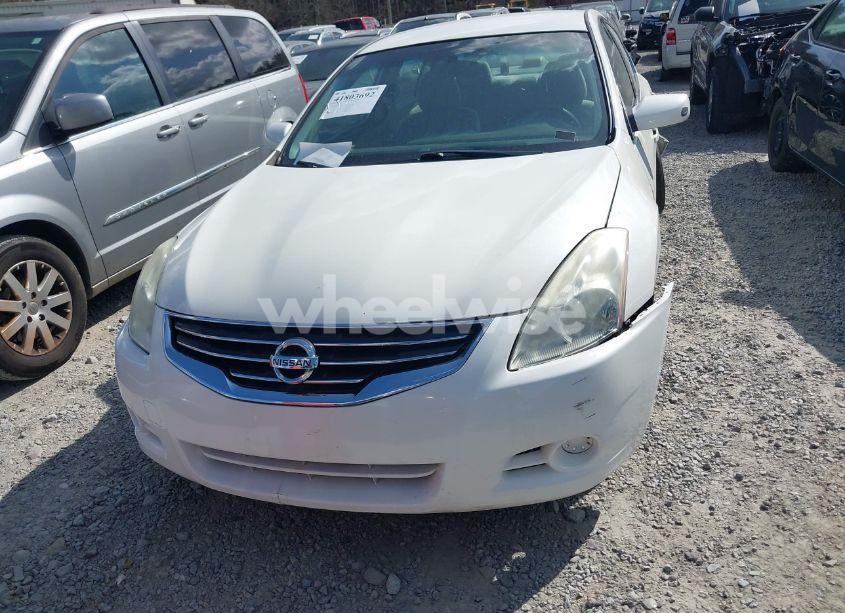 Photo 12 of 2011 Nissan Altima 2.5 S (VIN 1N4AL2AP3BC172128)