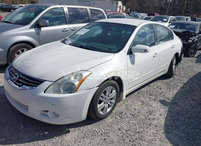 Photo 2 of 2011 Nissan Altima 2.5 S (VIN 1N4AL2AP3BC172128)