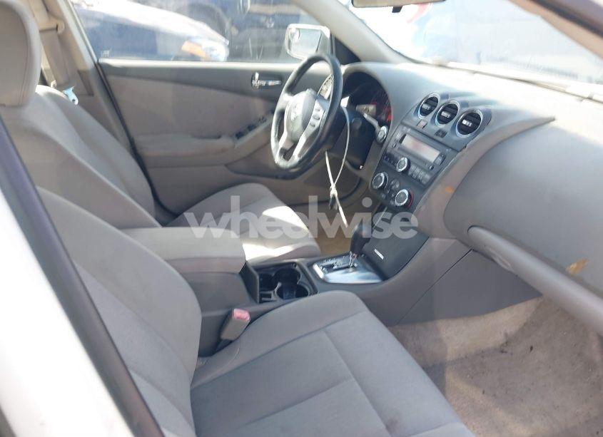 Photo 5 of 2011 Nissan Altima 2.5 S (VIN 1N4AL2AP3BC172128)