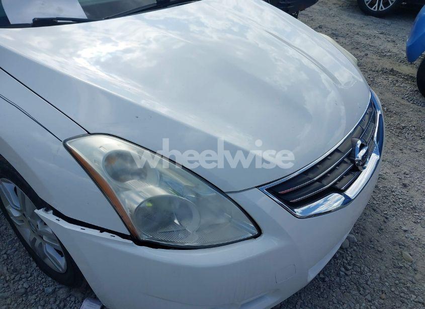 Photo 6 of 2011 Nissan Altima 2.5 S (VIN 1N4AL2AP3BC172128)