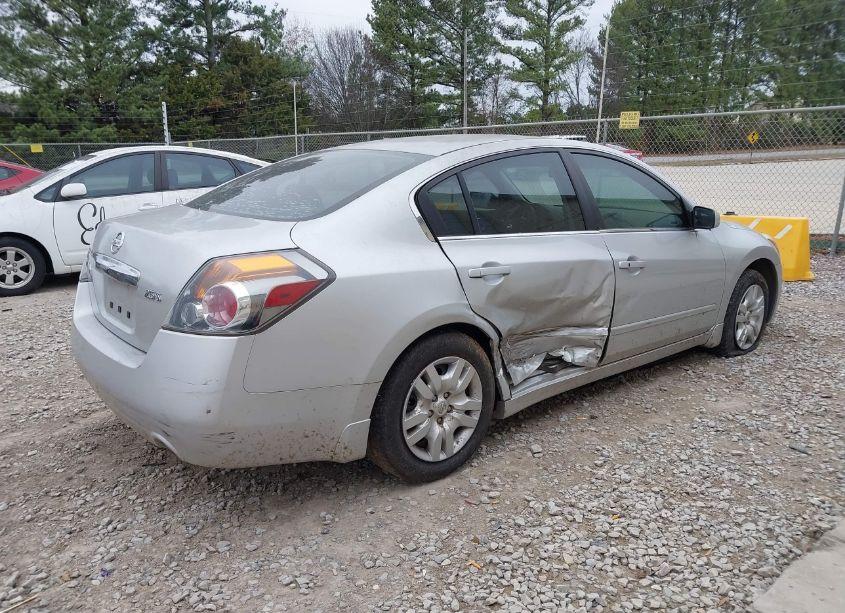 Photo 4 of 2011 Nissan Altima 2.5 S (VIN 1N4AL2AP3BC175868)