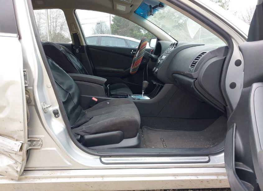 Photo 5 of 2011 Nissan Altima 2.5 S (VIN 1N4AL2AP3BC175868)