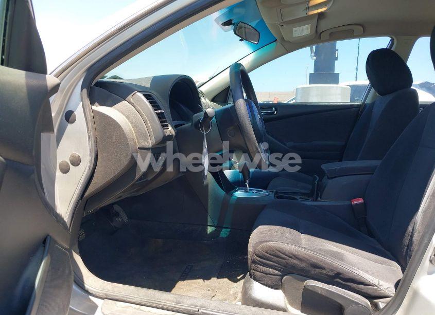 Photo 5 of 2011 Nissan Altima 2.5 S (VIN 1N4AL2AP3BN418051)