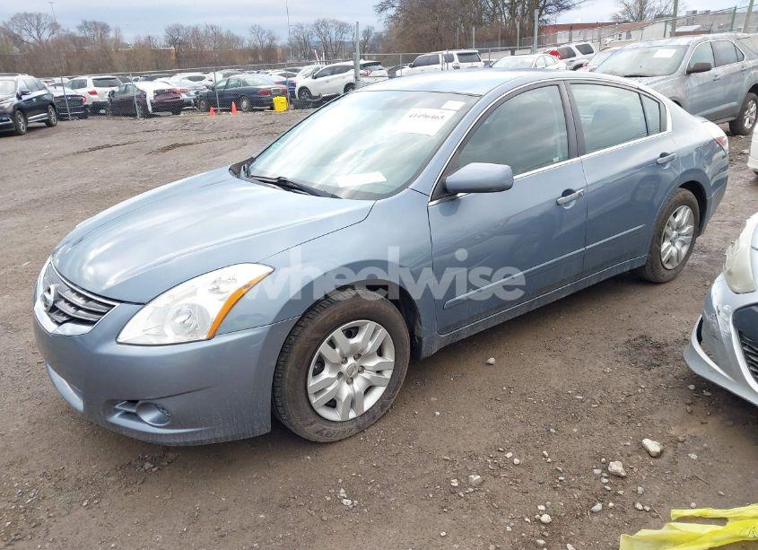 Photo 2 of 2011 Nissan Altima 2.5 S (VIN 1N4AL2AP3BN422620)