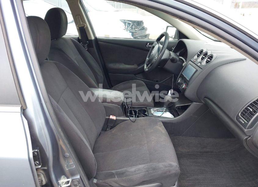 Photo 5 of 2011 Nissan Altima 2.5 S (VIN 1N4AL2AP3BN422620)