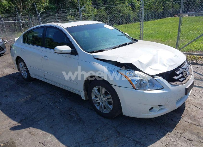 2011 Nissan Altima 2.5 S (VIN 1N4AL2AP3BN426358) main photo