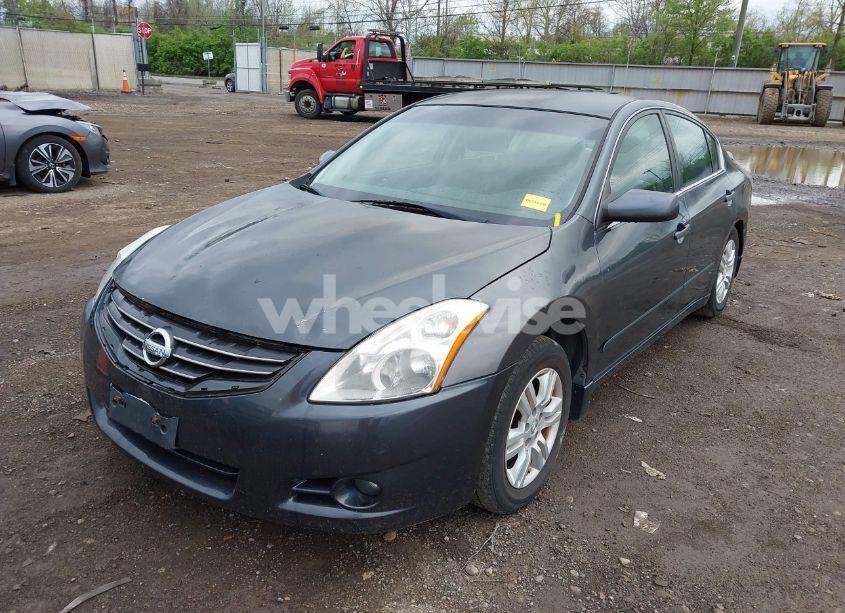 Photo 2 of 2011 Nissan Altima 2.5 S (VIN 1N4AL2AP3BN461207)