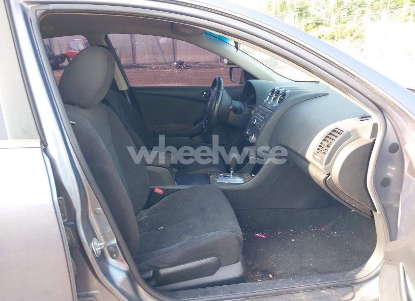 Photo 5 of 2011 Nissan Altima 2.5 S (VIN 1N4AL2AP3BN470649)