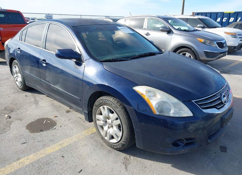 2011 Nissan Altima 2.5 S (VIN 1N4AL2AP3BN471851) main photo