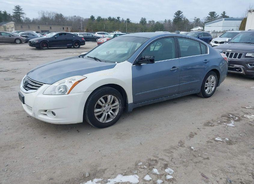 Photo 2 of 2011 Nissan Altima 2.5 S (VIN 1N4AL2AP3BN473308)