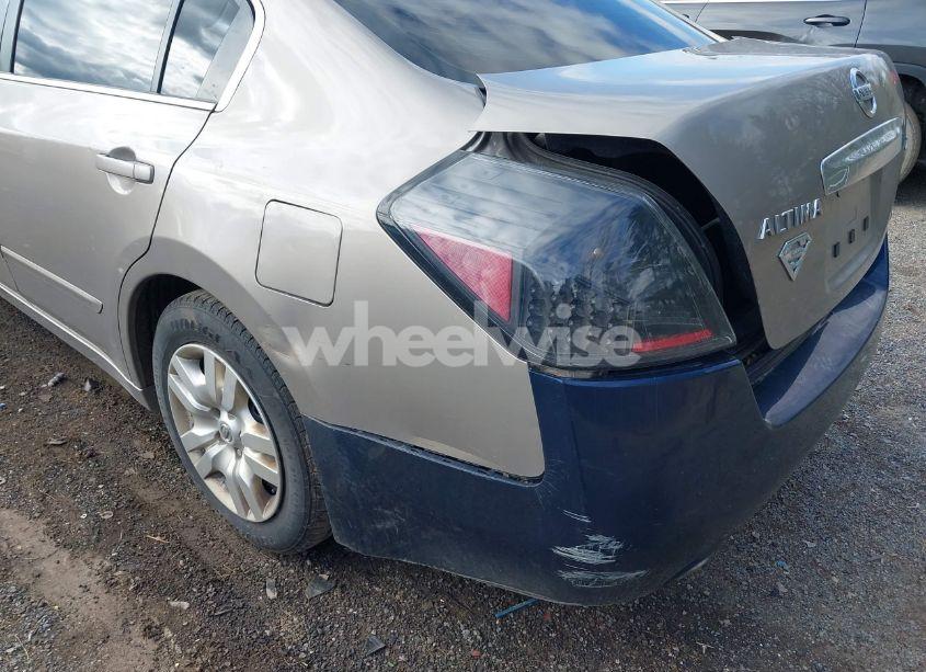 Photo 13 of 2011 Nissan Altima 2.5 S (VIN 1N4AL2AP3BN485555)