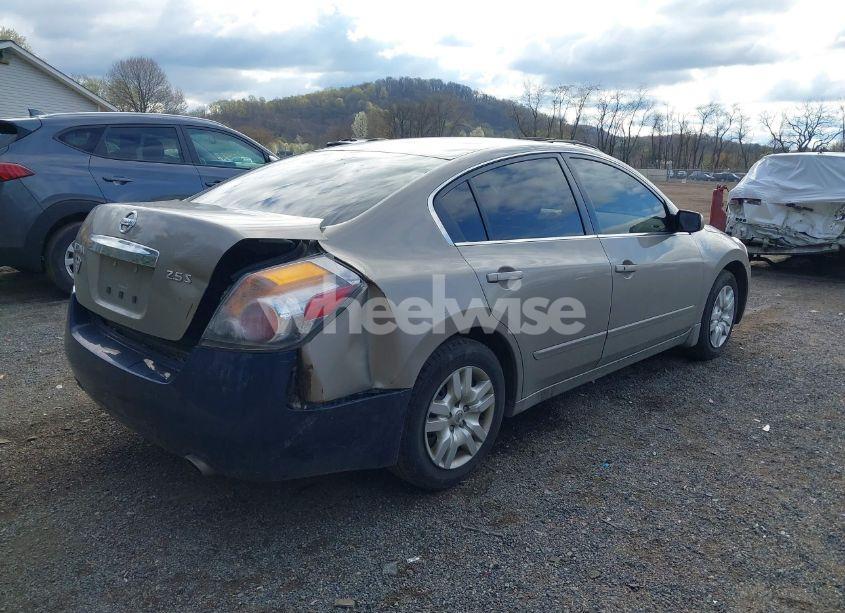 Photo 4 of 2011 Nissan Altima 2.5 S (VIN 1N4AL2AP3BN485555)