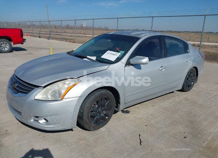 Photo 2 of 2011 Nissan Altima 2.5 S (VIN 1N4AL2AP3BN510034)