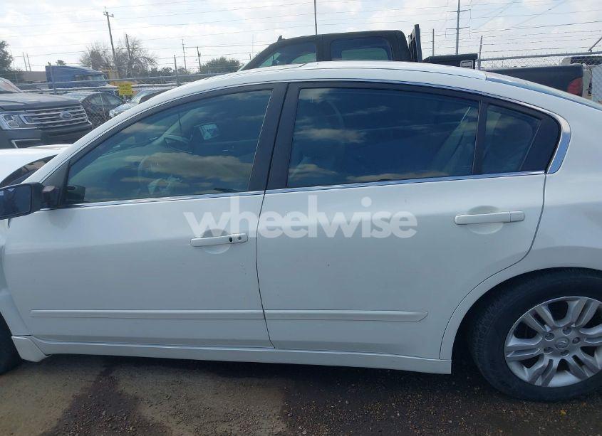 Photo 14 of 2012 Nissan Altima 2.5 S (VIN 1N4AL2AP3CC104087)