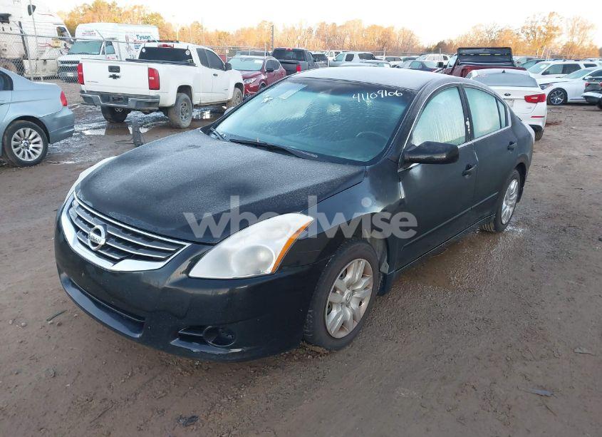 Photo 2 of 2012 Nissan Altima 2.5 S (VIN 1N4AL2AP3CC245046)
