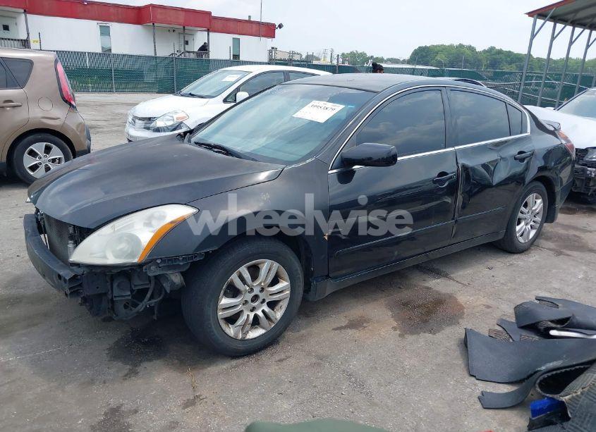 Photo 2 of 2012 Nissan Altima 2.5 S (VIN 1N4AL2AP3CN493074)
