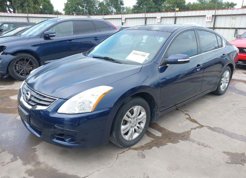 Photo 2 of 2010 Nissan Altima 2.5 S (VIN 1N4AL2AP4AC111353)