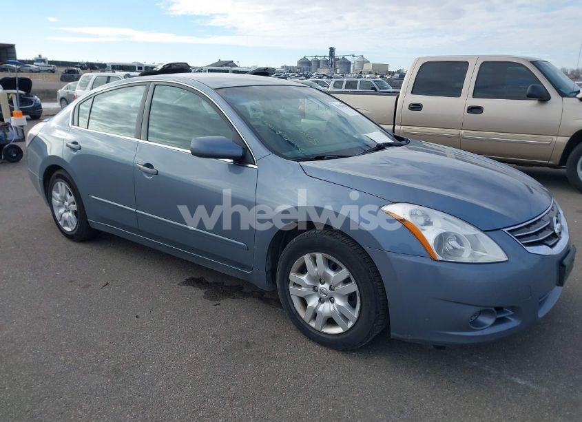2010 Nissan Altima 2.5 S (VIN 1N4AL2AP4AC143381) main photo