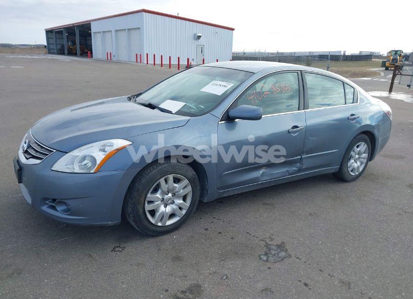 Photo 2 of 2010 Nissan Altima 2.5 S (VIN 1N4AL2AP4AC143381)