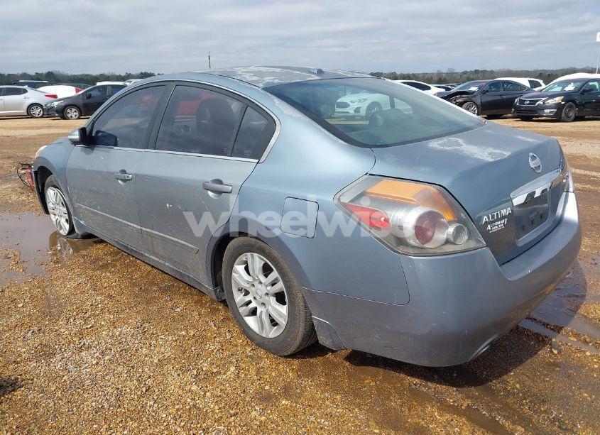 Photo 3 of 2010 Nissan Altima 2.5 S (VIN 1N4AL2AP4AC166269)
