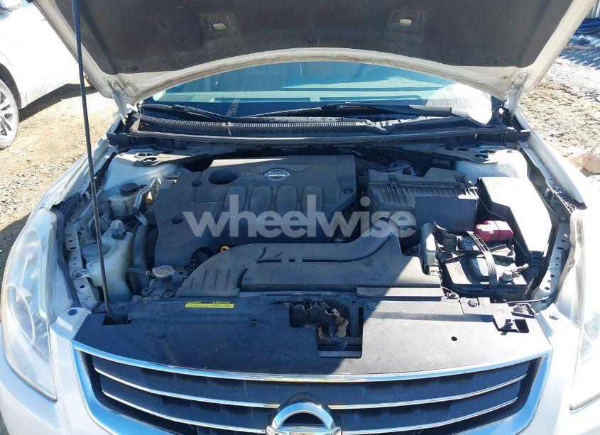 Photo 10 of 2010 Nissan Altima 2.5 S (VIN 1N4AL2AP4AC182309)