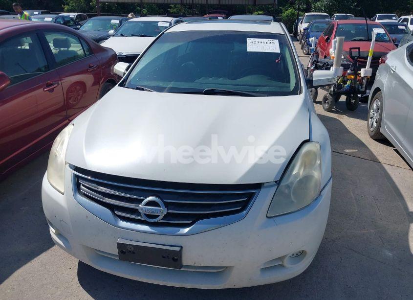 Photo 6 of 2010 Nissan Altima 2.5 S (VIN 1N4AL2AP4AN431812)