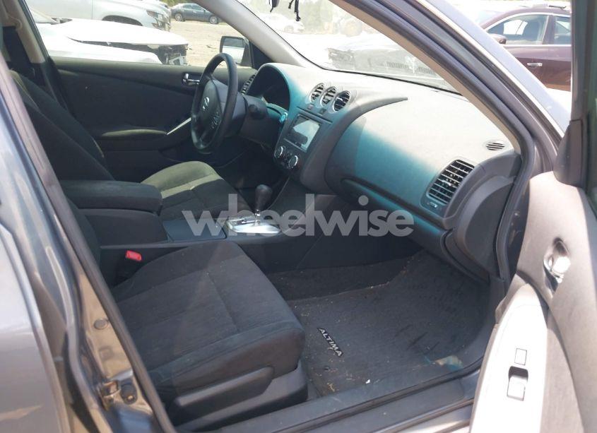 Photo 5 of 2010 Nissan Altima 2.5 S (VIN 1N4AL2AP4AN449985)