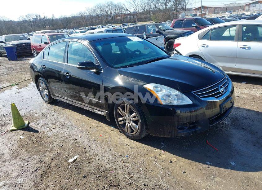 2010 Nissan Altima 2.5 S (VIN 1N4AL2AP4AN463000) main photo