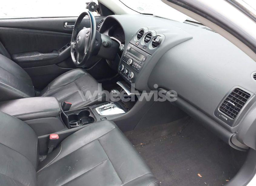 Photo 5 of 2010 Nissan Altima 2.5 SL (VIN 1N4AL2AP4AN492187)