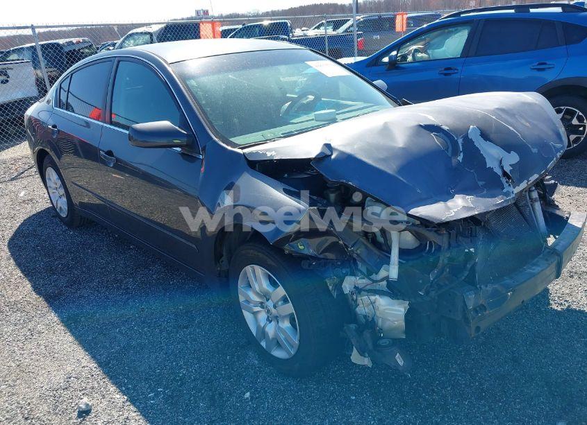 2010 Nissan Altima 2.5 S (VIN 1N4AL2AP4AN521770) main photo