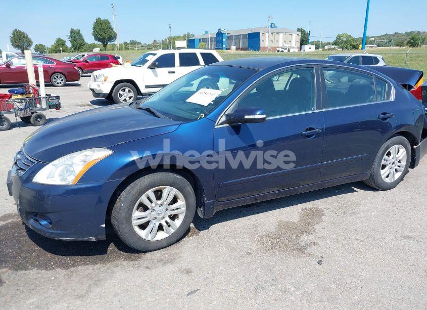 Photo 2 of 2010 Nissan Altima 2.5 S (VIN 1N4AL2AP4AN538942)
