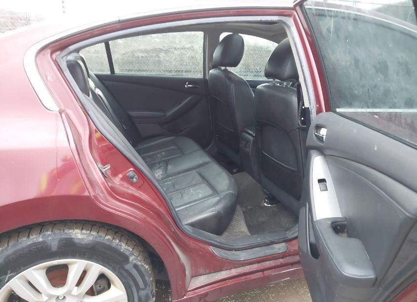 Photo 8 of 2010 Nissan Altima 2.5 S (VIN 1N4AL2AP4AN547575)