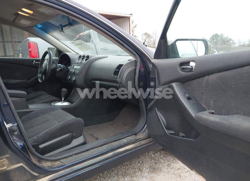 Photo 5 of 2011 Nissan Altima 2.5 S (VIN 1N4AL2AP4BC155774)