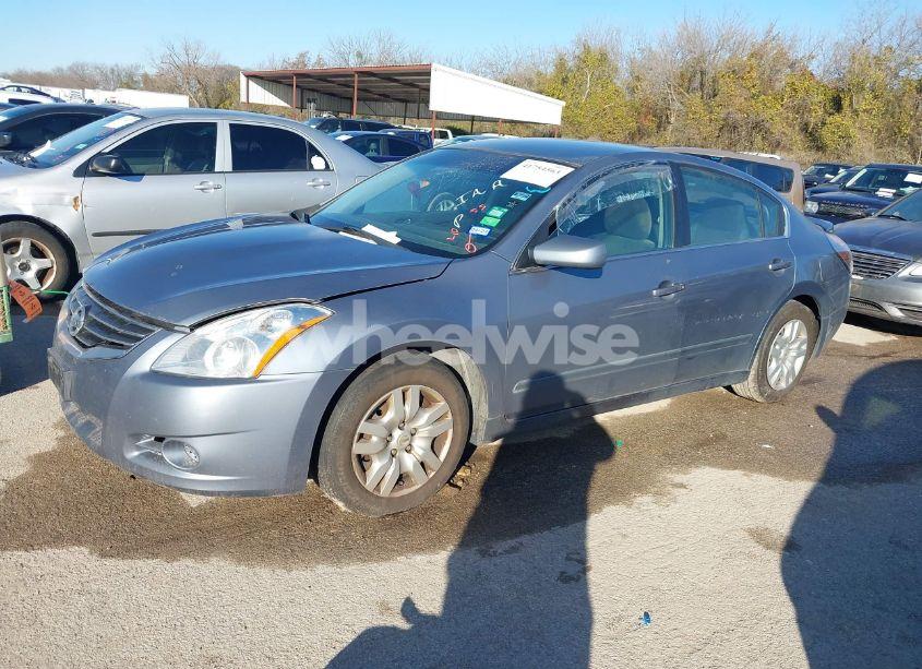 Photo 2 of 2011 Nissan Altima 2.5 S (VIN 1N4AL2AP4BC156827)