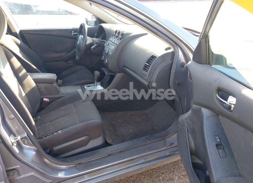 Photo 5 of 2011 Nissan Altima 2.5 S (VIN 1N4AL2AP4BC156827)