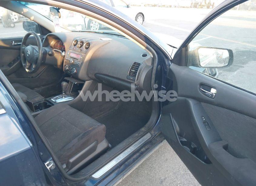 Photo 5 of 2011 Nissan Altima 2.5 S (VIN 1N4AL2AP4BC157699)