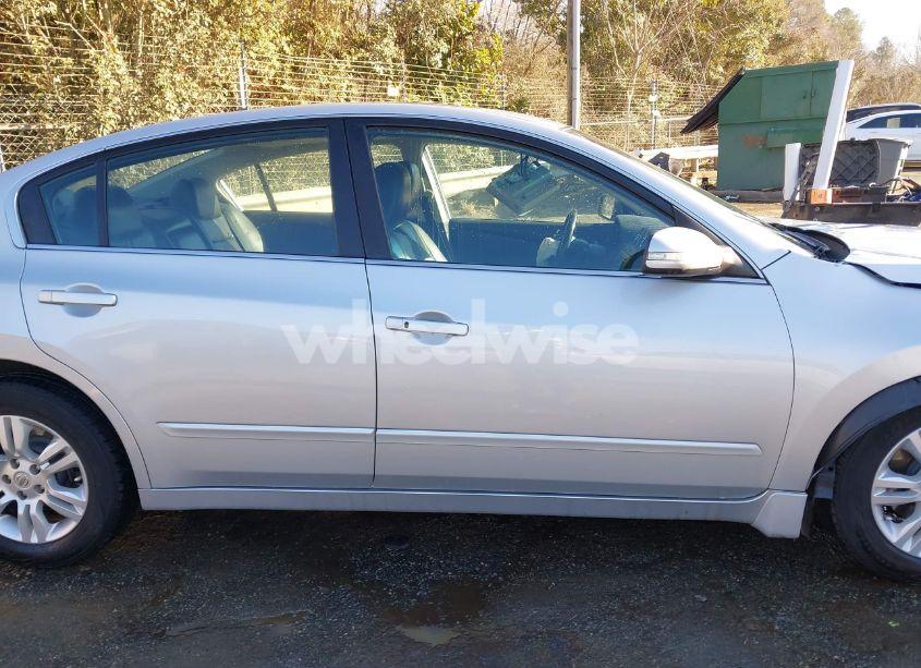 Photo 13 of 2011 Nissan Altima 2.5 S (VIN 1N4AL2AP4BC161445)