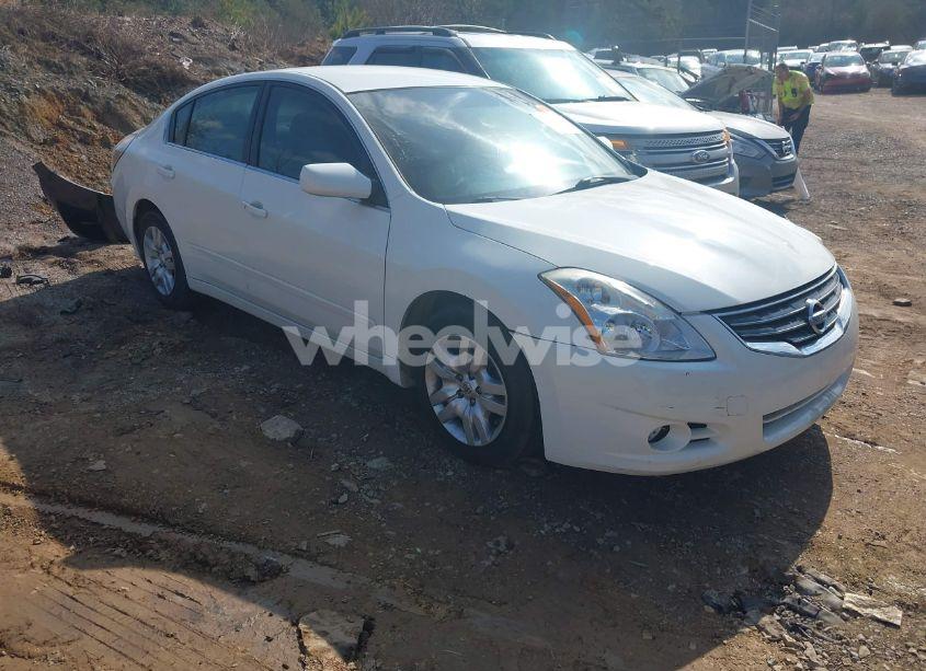 2011 Nissan Altima 2.5 S (VIN 1N4AL2AP4BC181372) main photo