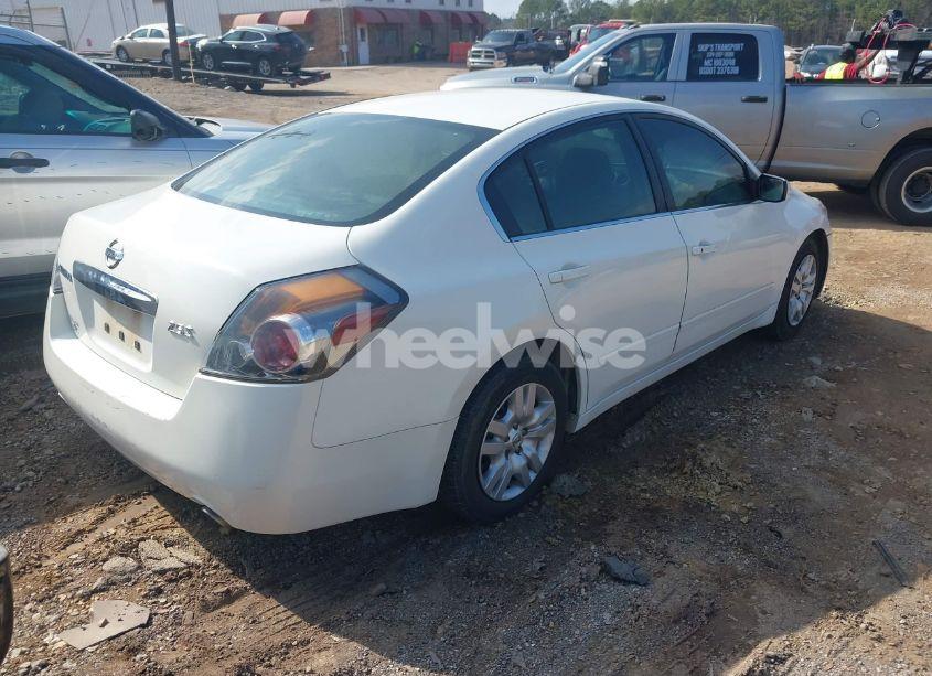 Photo 4 of 2011 Nissan Altima 2.5 S (VIN 1N4AL2AP4BC181372)