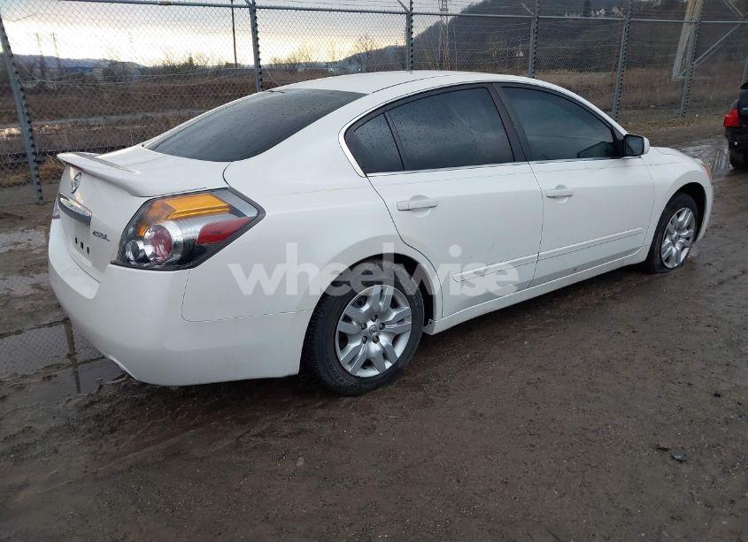 Photo 4 of 2011 Nissan Altima 2.5 (VIN 1N4AL2AP4BN411934)