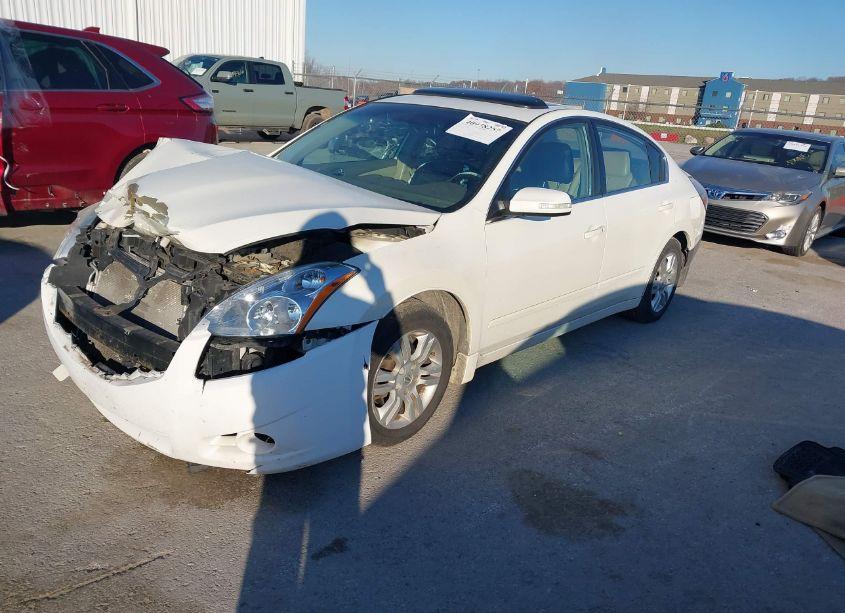 Photo 2 of 2011 Nissan Altima 2.5 S (VIN 1N4AL2AP4BN412632)