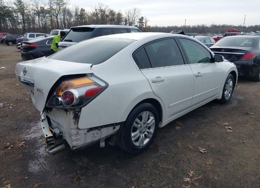 Photo 4 of 2011 Nissan Altima 2.5 S (VIN 1N4AL2AP4BN438048)