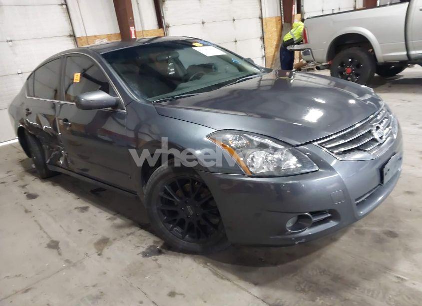 2011 Nissan Altima 2.5 S (VIN 1N4AL2AP4BN438082) main photo